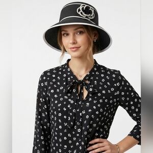 NWOT Parisian Chic Black Woven Bucket Hat With Camelia Flower Accent Size L